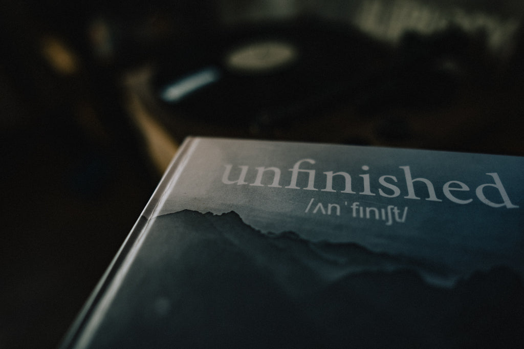 "Unfinished" Bildband