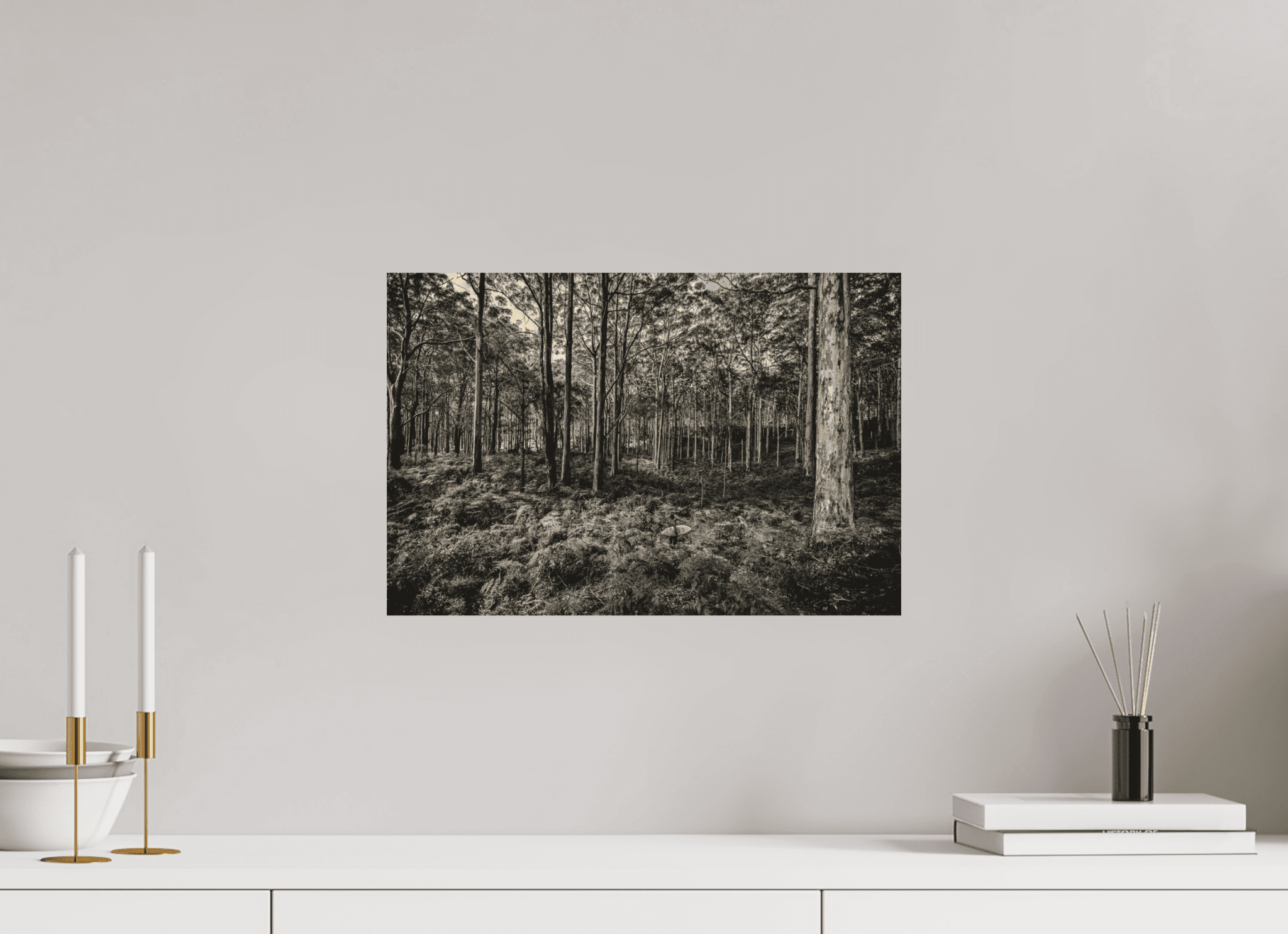 The Surfer in the Forrest. - Chris - Frumolt - Shop