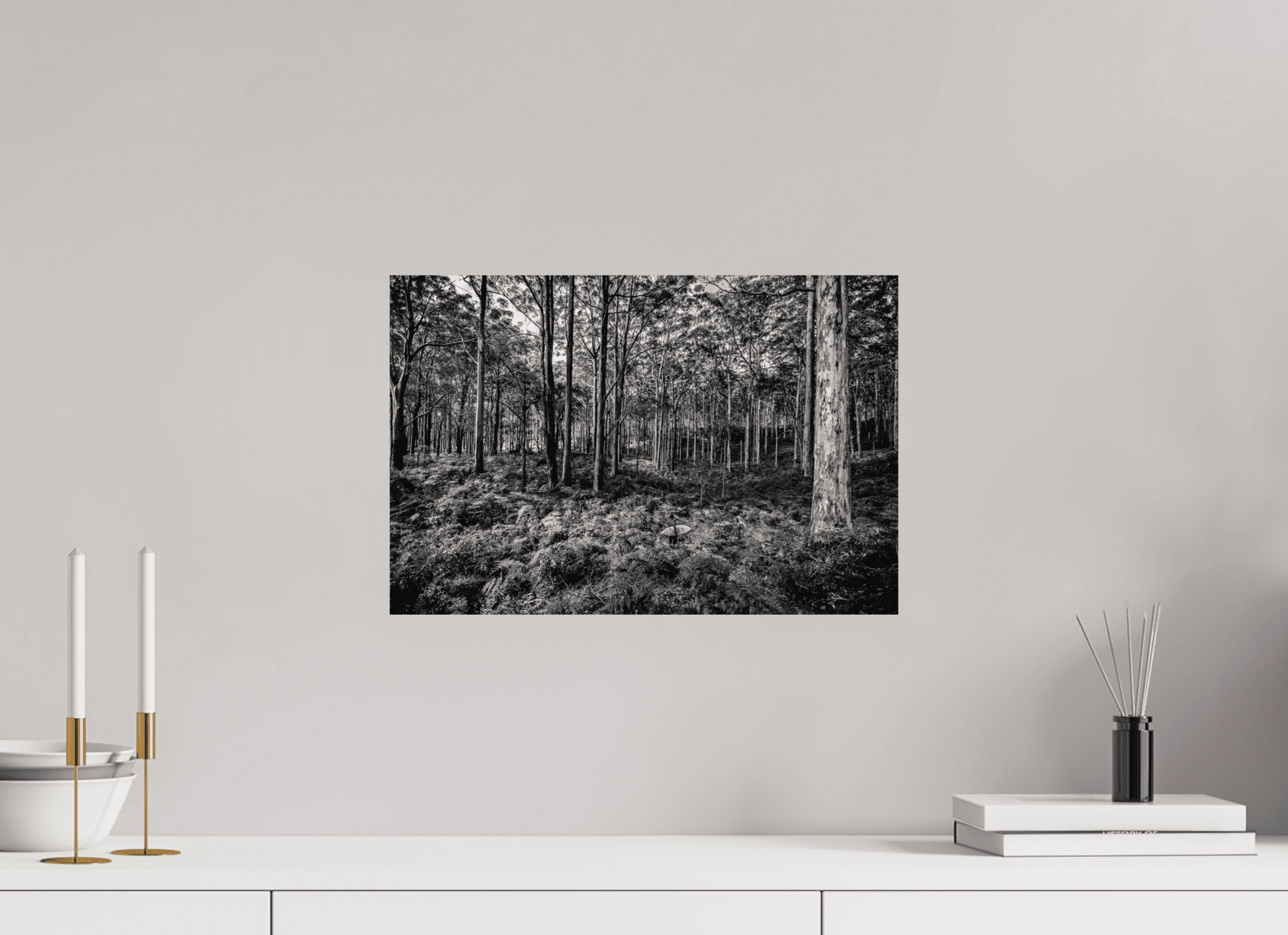 The Surfer in the Forrest. - Chris - Frumolt - Shop