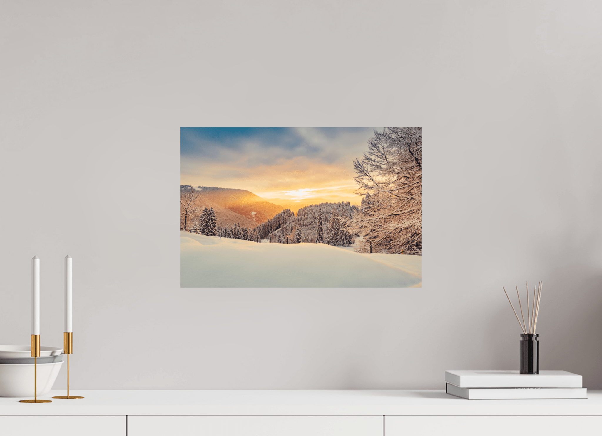 Winterlicher Buchenberg bei Sonnenaufgang. - Chris - Frumolt - Shop