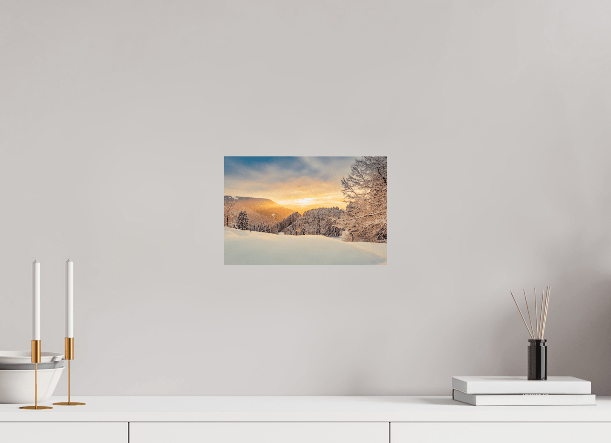 Winterlicher Buchenberg bei Sonnenaufgang. - Chris - Frumolt - Shop